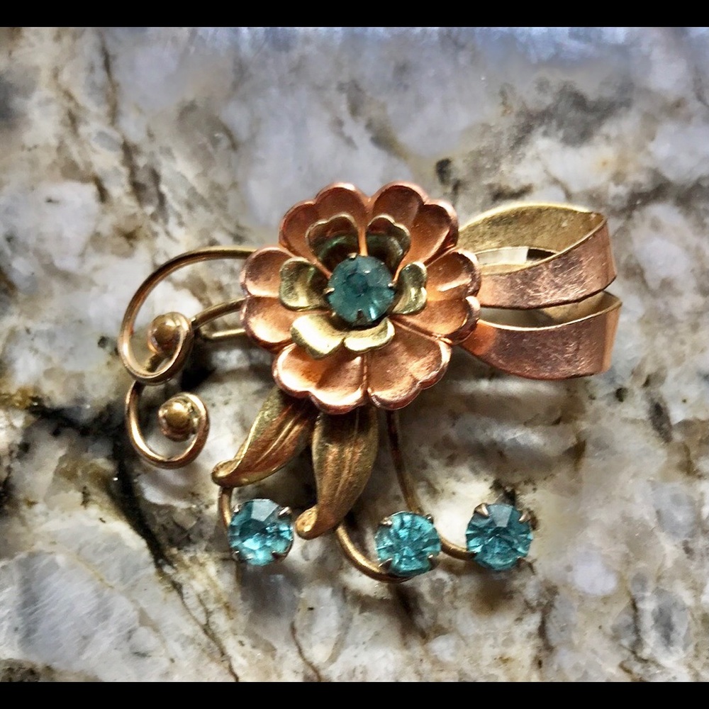 Vintage Harry Iskin 20k Gold Filled & Blue Rhinestone Brooch